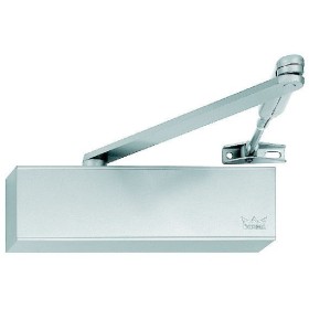 CIERRAPUERTAS DORMA TS-71 CON BRAZO RETENEDOR COLOR  PLATA 212501