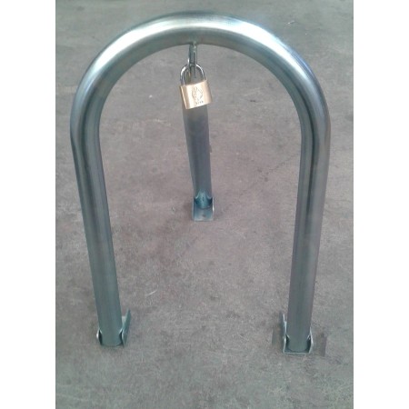 CURVA ABATIBLE PARA PROTECCION DE APARCAMIENTO