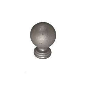 BOLA DE HIERRO FORJADO CON PEANA DE 84x59xØ48mm