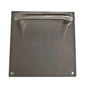 TIRADOR AMIG EN INOX CON PLACA DE 180x180mm