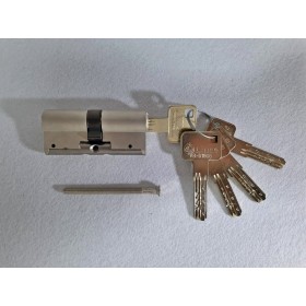 BOMBILLO SEGURIDAD LINCE C6 DE 30+30mm DE LEVA CORTA NIQUEL C633030N
