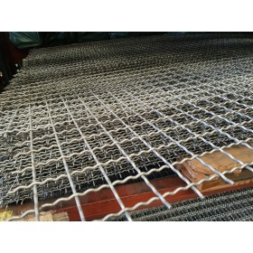 ALAMBRADO ONDULADO CUADRADO 15X15/2, GRIS. PIEZA 2000 X 1000