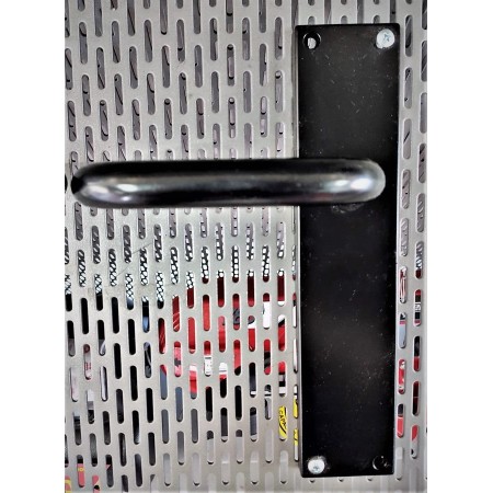 MANIVELA CLOVAN CON PLACA DE 50x230mm LACADA EN NEGRO