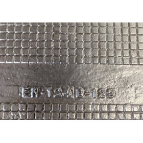 TAPA REGISTRO CON MARCO FUNDICION B-125 DE 400X400mm.