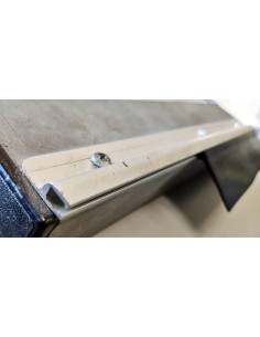 Perfil aluminio goma protección tapajuntas para puertas de contrapesas