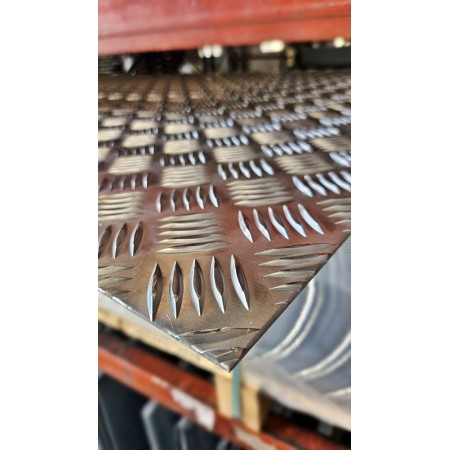 Chapa De Aluminio Estriada Antideslizante - 5 Mm De Grosor, 200x200 Mm, Ideal Para Suelos De Ascensor O Proyectos DIY