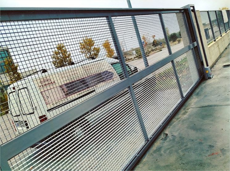slider34.jpg